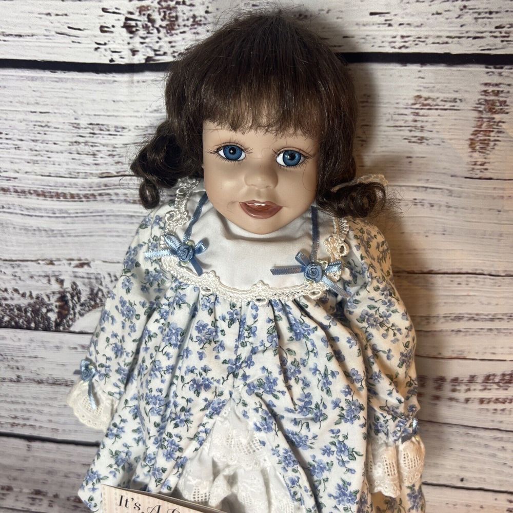 Vintage 1995 The Hamilton Collection "Leslie" My 1st Easter Doll 16.5" Tall